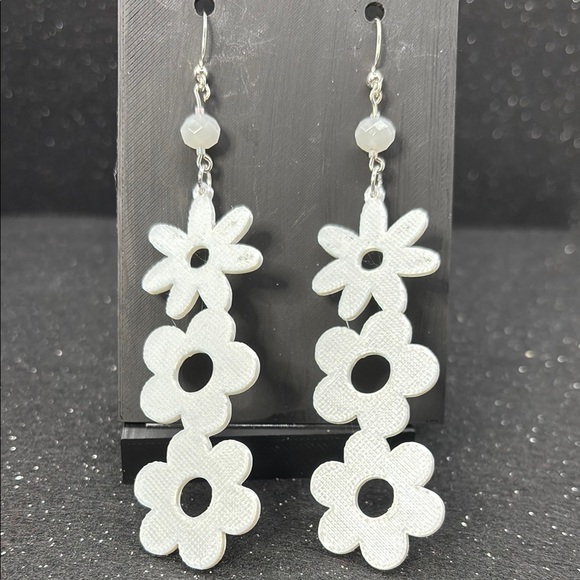 Handmade Jewelry - White Floral Drop Earrings